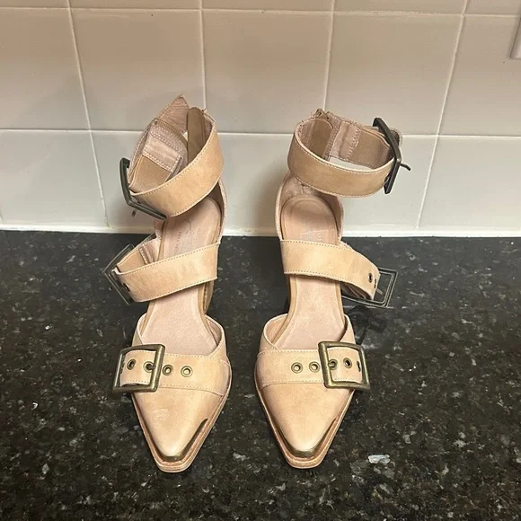Free People Hendrix Heels - Picture 1 of 8
